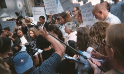 轰炸电话在线下单